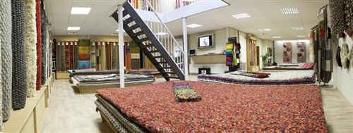 Showroom beneden